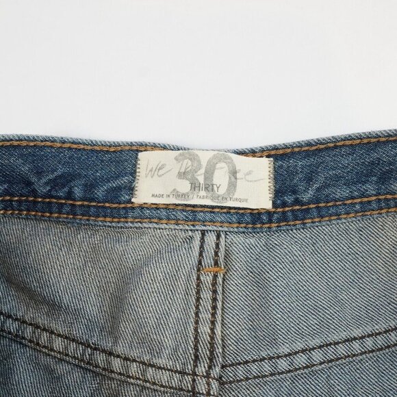 Free People Maggie Straight Leg Jeans Mid Rise Raw Hem - Size 30 - EUC - Picture 5 of 9